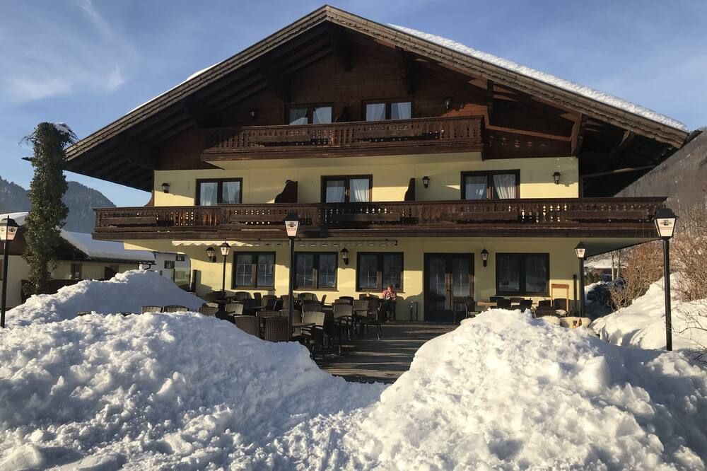 Deva Hotel-Restaurant Fischerwirt Inklusive Chiemgau Card - רופולדינג - בניין