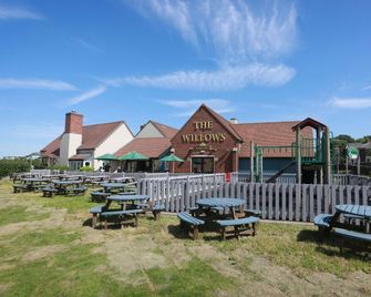 Willows, Blackburn by Marston's Inn - Blackburn - Außenansicht