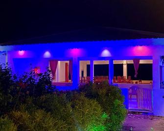 Hotel jasodha - Lakshmanpur