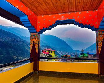 Rufina Lachung Heritage - Lachung - Balcón