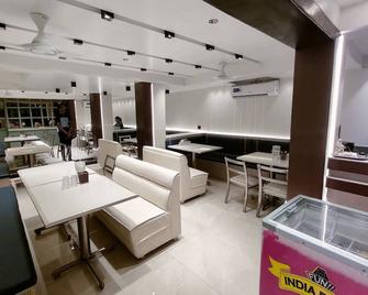 Hotel Anand Palace - Shirdi - Restaurant