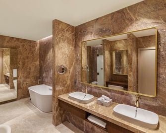 Rixos Premium Qetaifan Island North - Doha - Bedroom