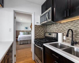 Bohemian Luxury Retreat in Desert Hot Springs - Desert Hot Springs - Küche