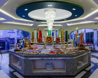 MinaMark Beach Resort for Families and Couples Only - Hurghada - Prasmanan