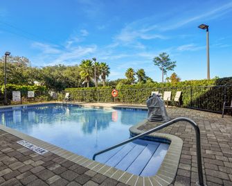 Holiday Inn Express & Suites Jacksonville - Atlantic Beach By IHG - Jacksonville - Pool