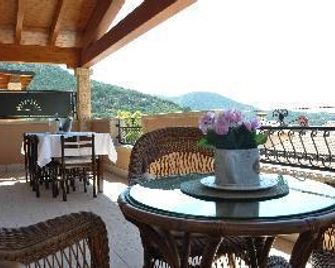 Sa Bratza - Domus de Maria - Balcone