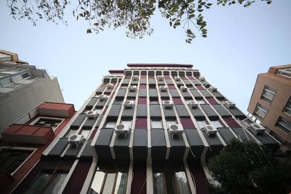Deta Port Hotel - Bandirma - Budova