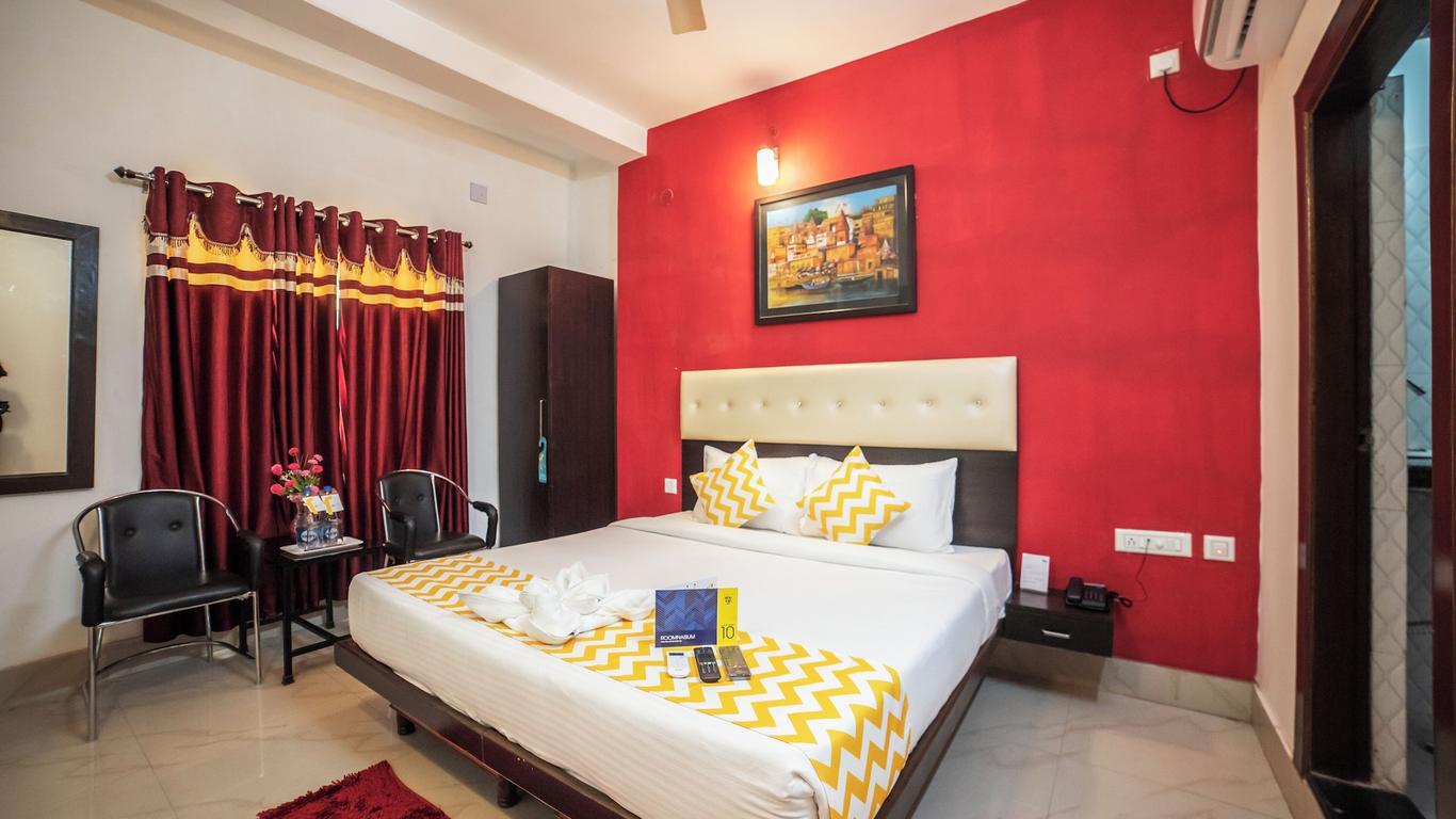 Hotel Yash Residency