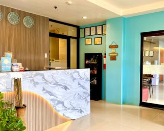 Blue Horizon Hostel - Dumaguete City - Front desk