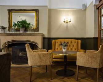 Hatton Court Hotel - Gloucester - Lounge