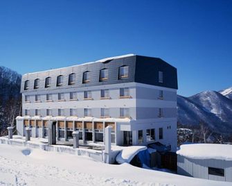 Ryuo Park Hotel - Yamanouchi - Gebäude