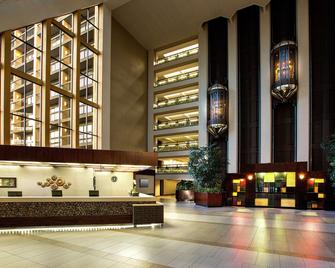 貝爾維尤希爾頓酒店 - 貝爾維 - 貝爾維尤（華盛頓） - 大廳