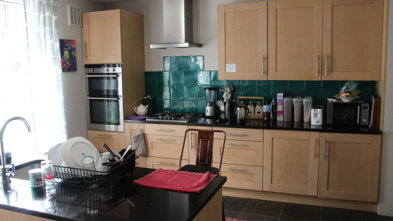 House close to kings cross