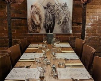 The Old Inn - Wincanton - Restaurant