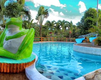 Loreland Farm Resort - Antipolo - Pool