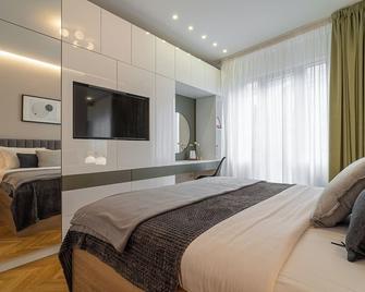 Urban 1BR Loft Residences - Modern Comfort in Bucharest Center - Bucharest - Bedroom