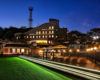 Hotel West Of Canaan - Mungyeong - Building
