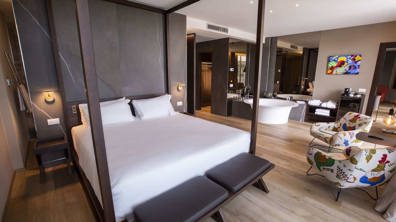 Una Hotels Mh Matera