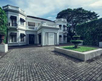 Paradise Road Tintagel Colombo - קולומבו - בניין