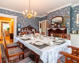 The Dawson House Bed & Breakfast - Charlottetown - Dining room
