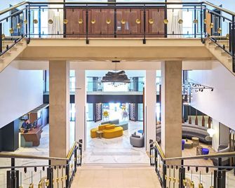 Novotel Rouen Centre Cathédrale - Rouen - Lobby