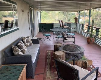 Views Views Views! - Wofford Heights - Balcony