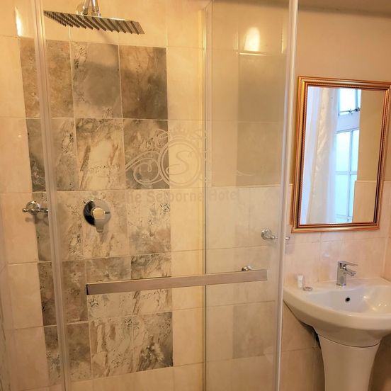 Selborne Hotel image 1