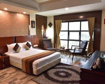Hotel Ambassador - Kānchrāpāra - Bedroom