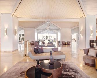 Royalton Blue Waters Montego Bay, An Autograph Collection Resort - Montego Bay - Lobby