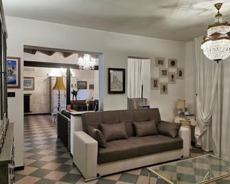 San Valentino Country House - Castelbaldo - Sala de estar