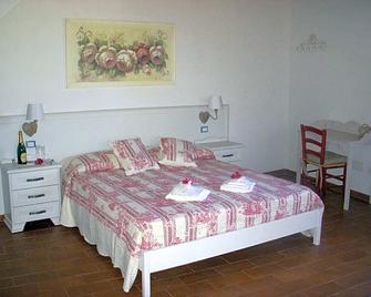 B&B Antica Dimora - San Giuliano Terme - Bedroom