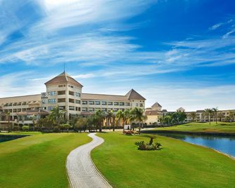 Hilton Pyramids Golf - 6th of October City - Edificio