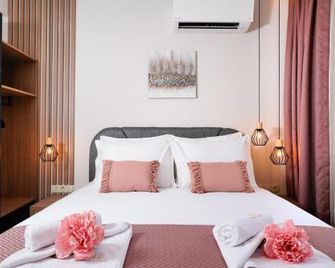 Tereza Golden - Chrisi Ammoudia - Schlafzimmer