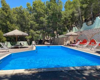 Villa Marhu - Mattinata - Pool