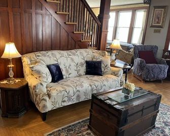 Country Farm house - Shelby - Sala de estar