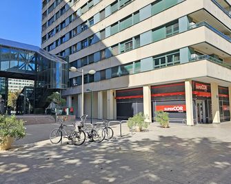 Apartamentos Las Ciencias C - Valencia - Edificio