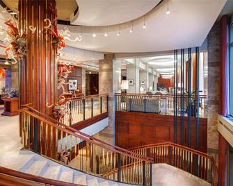 Hilton Lac Leamy - Gatineau - Lobby