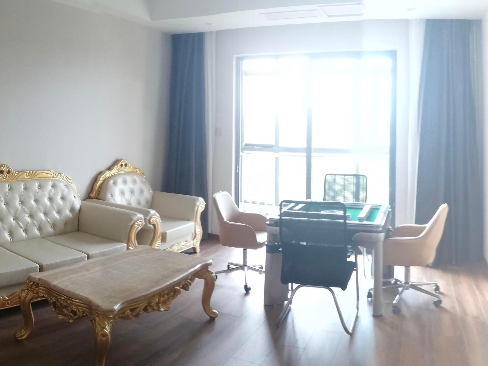 Vienna Hotel Qingdao Oriental Yingdu Sunac Xingguangdao thumbnail 3