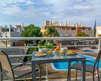 Apartamento AzulMar Cabanas Gardens by Your Home Algarve - Conceição e Cabanas de Tavira - Balcony
