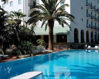 Grand Hotel Excelsior - San Benedetto del Tronto - Havuz