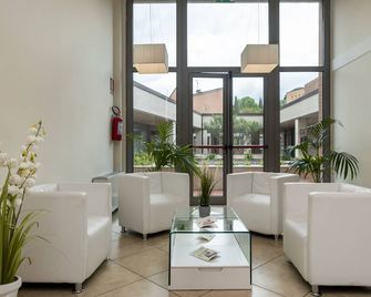 Aparthotel Anghel - Siena - Ingresso