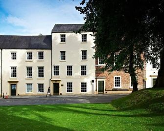 St Chad's College - Durham - Building