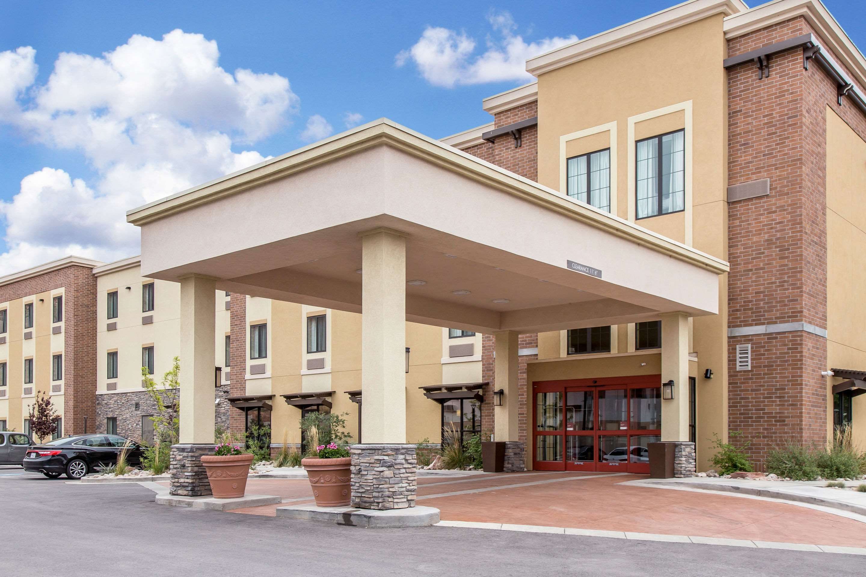 Comfort Suites Moab Ut 400 North Main 84532