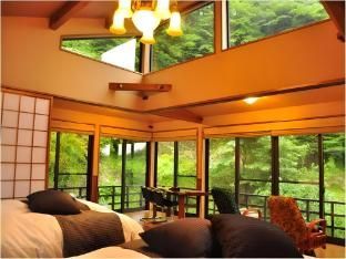 جينريو نويادو هوزانتاي