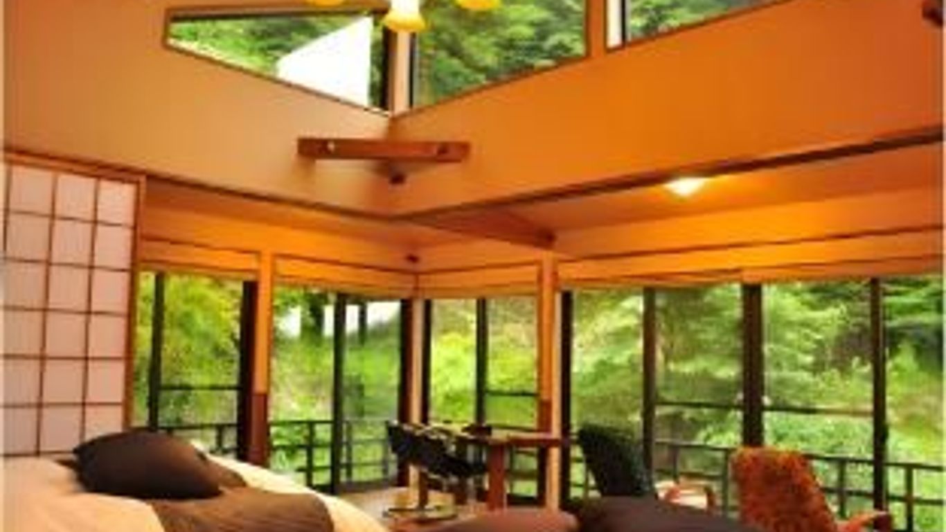 جينريو نويادو هوزانتاي