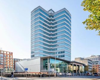 Holland House Hotel Cardiff By Sunday - Cardiff - Toà nhà