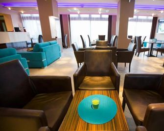 Pole Position Beach Hotel - Balatonszárszó