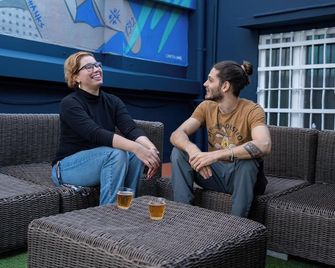 Ideal Youth Hostel - Barcelona
