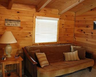 Deluxe Iron Ring Cabin In The Woods - Hico - Sala de estar