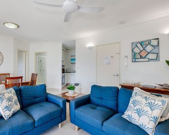Shoreline Apartments - Unit 15 - Bargara